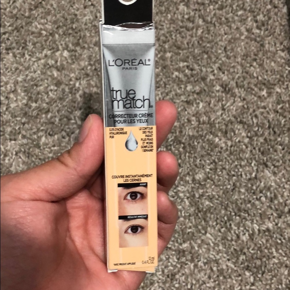 Makeup bundle - Picture 6 of 8